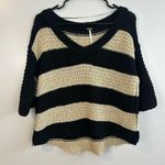 Free People  Black & Cream Striped Chunky Pullover Knit V-neck Sweater Size XS Photo 0