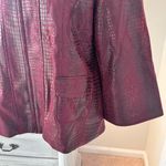 Susan Graver  Style Womens Jacket Faux Leather Size M Zip Up Burgundy Snake skin Photo 4