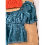 B98 New Women’s Bundle of 2 Crop Tops Size Medium Green Photo 6