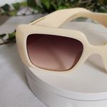 Fashion Ivory with Smokey Lenses Sunglasses Brown Photo 3