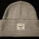 Tilly's beanie Photo 0