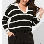 Torrid ✨ Women’s Black & White Striped Collared Sweater 4X NWT Photo 0