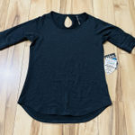 Kuhl  Women's Rhea 1/2 Sleeve T Shirt Gray French Terry Keyhole Back Athlesiure Photo 0