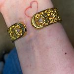 Women's Gold Tone Bangle Bracelet Watch with Intricate Detail, MOP Face Gold Photo 2