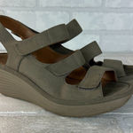 Clarks Sandals Womens 7.5 Gray Sage Reedly Juno Wedge Nubuck Strappy Open Toe Photo 0