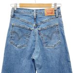 Levi's Levi’s Ribcage Straight Ankle Jeans in Summer Slide Medium Wash Crop Size 27 | 4 Photo 5
