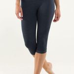 Lululemon  In The Flow Crop II Seamless Legging in Heathered Inkwell Size 4 Photo 2