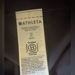 Athleta NWT  Interval Stash Capri Gray Legging Size xs Photo 3