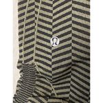 Lululemon In The Flow Crop II Heathered Fatigue Green Sz 4 Seamless Run Gym Yoga Photo 2