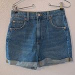 Divided blue high rise summer jean shorts Photo 0