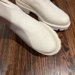 BN Sam Edelman Genia Lug Sole Chelsea Boots in Cream/Modern Ivory 8.5 White Photo 7
