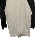 Netflix  grey stranger things shirt size large Photo 2