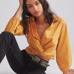 Anthropologie   NWOT Twist-Front V-Neck blouse  Photo 0