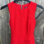 Vince Camuto Like New  Poppy Red Crepe Cropped Inseam Jumpsuit Size 2 Photo 4