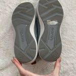 Earth Brand Earth Desire Flow Sneakers in Light Blue Suede Photo 5