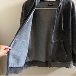 Aritzia Golden TNA Loungewear Casual Charcoal Acid Wash Zip-Up Hoodie Size 2 Photo 11