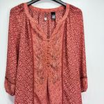 BKE Buckle Brand Coral and Rust Sheer Peasant Blouse with Rhinestones Size Small Photo 2