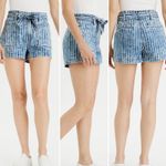 American Eagle Stretch Highest Waist Mom Shorts Acid Wash Stripes SZ 8 Paperbag Photo 1