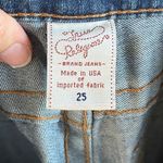 True Religion Women's Low Rise Distressed Jeans With Roll Cuffs Size 25 Photo 9