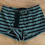 LIONESS  shorts Photo 0