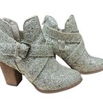 Very G champagne glitz 2” booties Photo 0