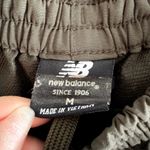 New Balance Green Athletic Pants Size M Photo 3