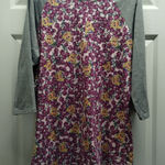 LuLaRoe  Size XL Miss Piggy Muppets Roses Randy Raglan 3/4 Sleeve Tee T-Shirt Photo 0