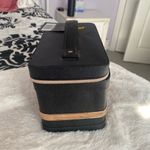 Ellen Tracy Makeup/Travel Hardcover Bag Photo 4