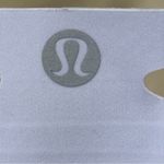 Lululemon  Court Challenger Bra Laser Cut Medium Support Serene Blue Lilac Size 8 Photo 5