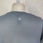 Sweaty Betty Ab Crunch V-Neck T-Shirt Grey Photo 5