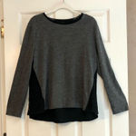 Ann Taylor  Women's Gray Long Sleeve Knit Crochet Back with Black Lining Top Size Photo 0
