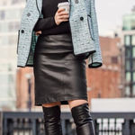 St. John  Stretch Napa Leather Stretch Pencil Skirt In Caviar Size 12 Photo 0