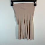 ✨ Assets by Spanx Women’s Cream Spandex Shorts Small Tan Photo 3