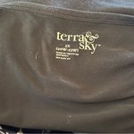 Terra & Sky Tara and sky women’s size 2X‎ adjustable spaghetti strap shirt Photo 3