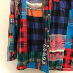 Shaket with hood and zip front with buttons in plaid/Aztec pattern size L Size L Photo 5