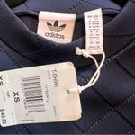 Adidas  legink T-shirt Puff Jacket Blue puffer Size :XS NWT #317 Photo 1