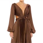 Mac Duggal  Long Sleeve Pleat Charmeuse CutOut Gown Espresso 26737 size 6 UB Photo 14