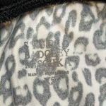 Badgley Mischka Badgley Mishka Studio black white gray leopard print short pajama lounge set Photo 2