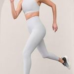 Athleta M Pacesetter Ultra High Rise 7/8 Legging Medium Quartz Photo 0