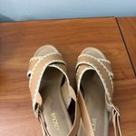 Soda  Platform Slingback Sandal‎ Tan White Embroidered Boho Crisscross Strappy 9 Photo 4