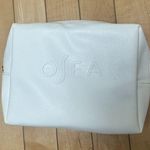 NWOT OSEA Toiletries Zip Bag Clutch Storage Cosmetics Travel White Photo 1
