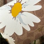 Coach Authentic Signature floral coated canvas/leather zip wristlet Photo 5