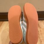 Girls teal gazelles Blue Size 7 Photo 7