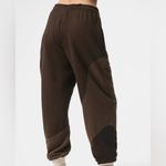 Alo Yoga  Make Waves Sweatpant Photo 8
