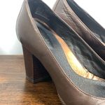 Clarks Artisan Women's Leather Upper Slip On Block Heel Pump Brown Size 9 Photo 2