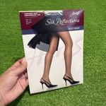 Hanes Vtg  Silk Reflections Size CD Quicksilver Silky Sheer Control Top Pantyhose Photo 0