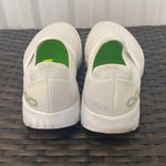 Oofos sneakers women’s size 7 White Photo 3