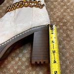 Olivia Miller  Womens Beige Platform Chunky Heel Faux Suede Boots Chain Zip 10 Photo 11