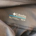 Columbia  Womens Weekend Adventure 7/8 Leggings Omni-Shade Workout Pants Navy XS Photo 2