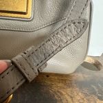 Marc Jacobs Leather Pebbled Taupe Gray Flap Small Crossbody Handbag. Photo 5